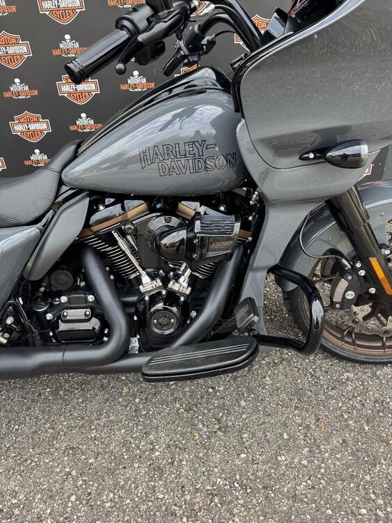 Harley-Davidson Road Glide ST (2022 - 23) (3)