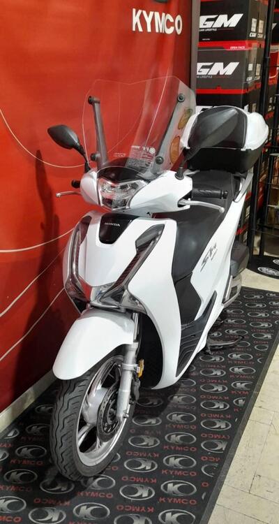 Honda SH 125i (2017 - 19) (4)