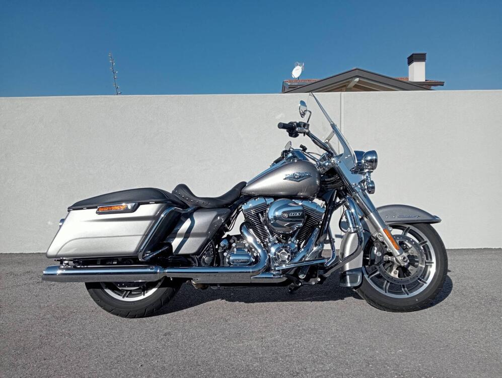 Harley-Davidson 1690 Road King (2013 - 16) - FLHR