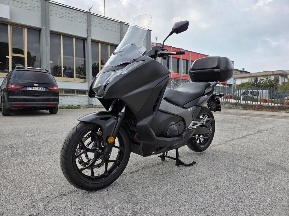 Honda Integra 750 DCT (2016 - 17) (3)