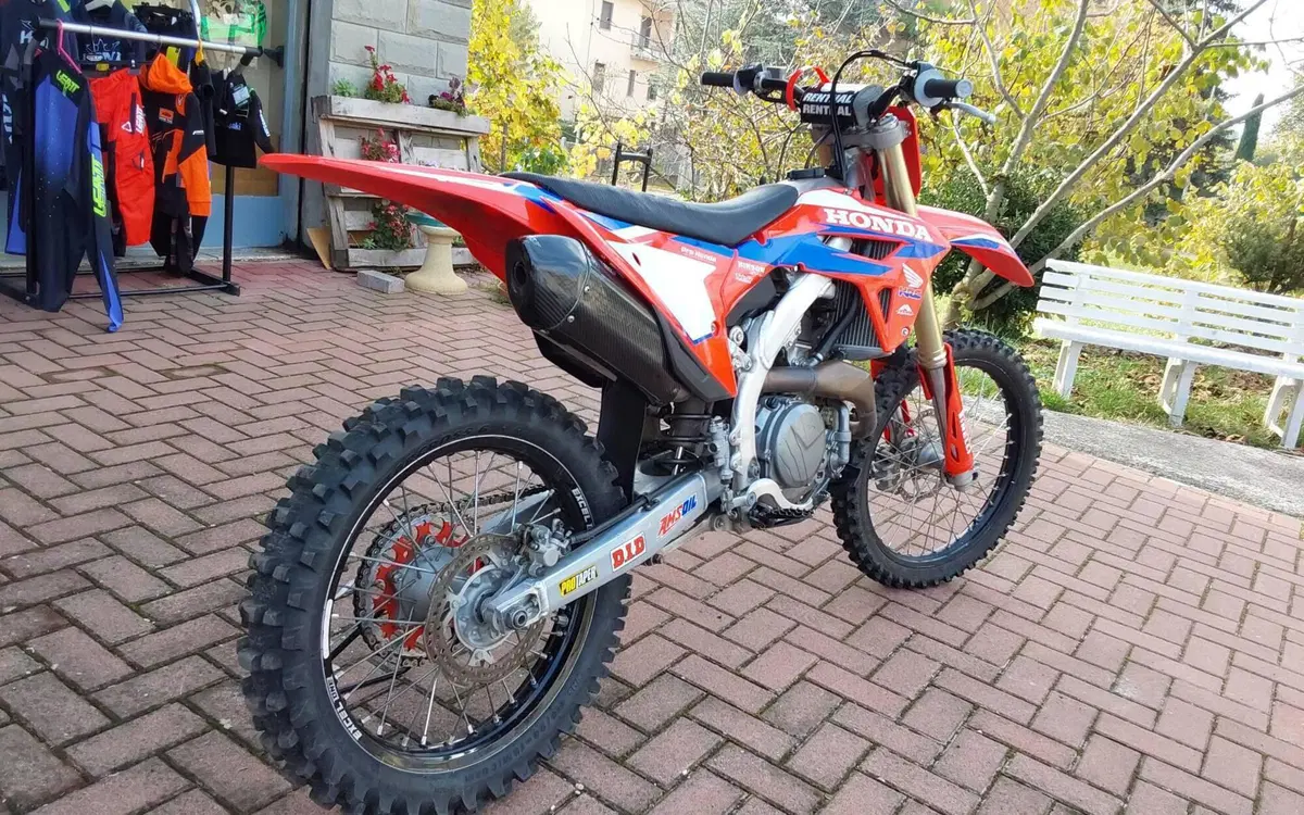 Honda CRF 450R (2021)