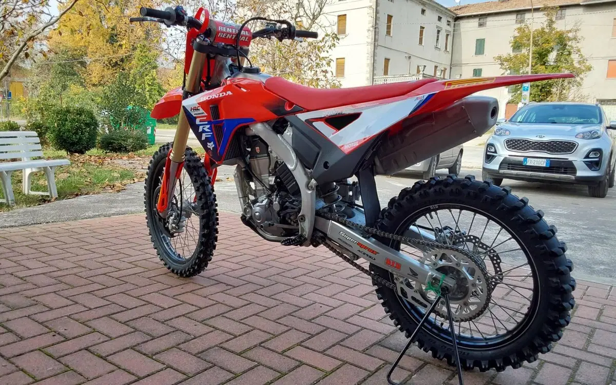 Honda CRF 450R (2025)