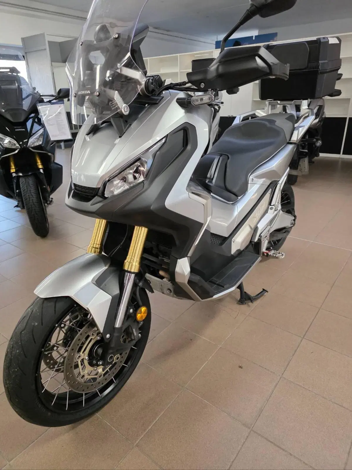 Honda X-ADV 750 (2017) (8)