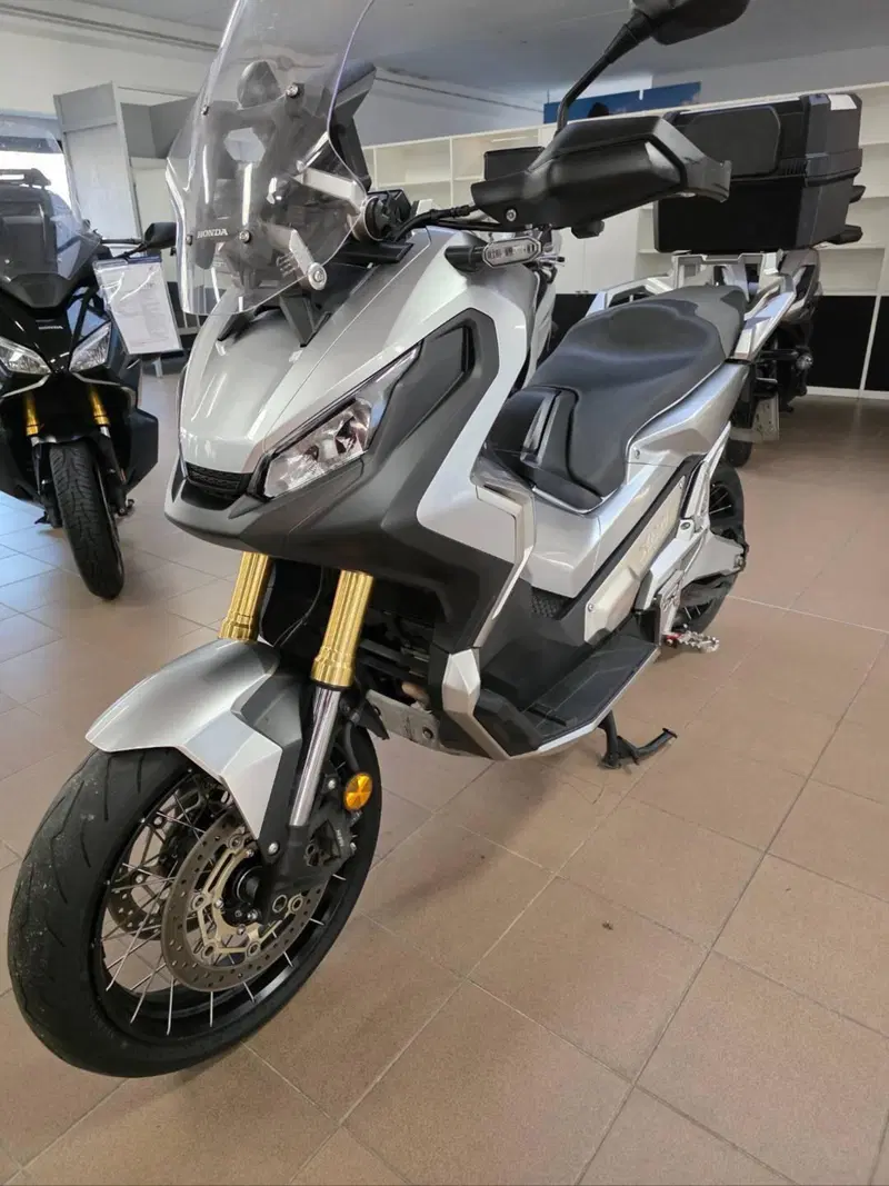 Honda X-ADV 750 (2017) (8)