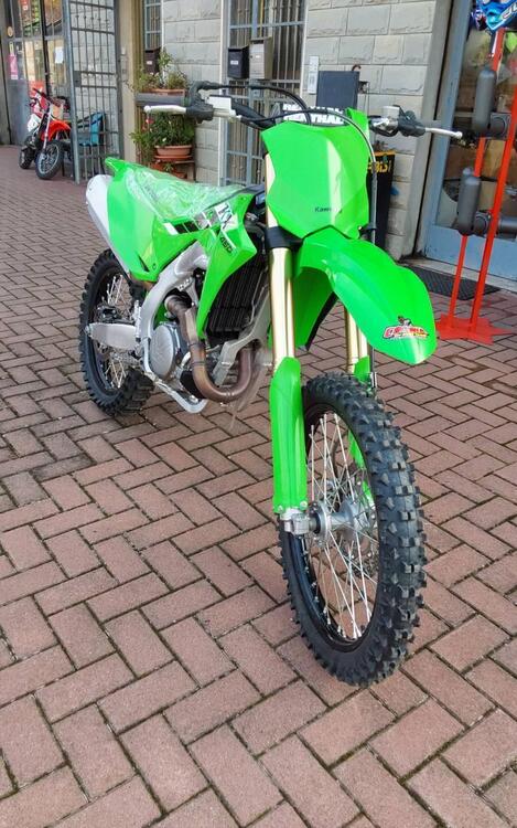Kawasaki KX 450 (2025) (3)