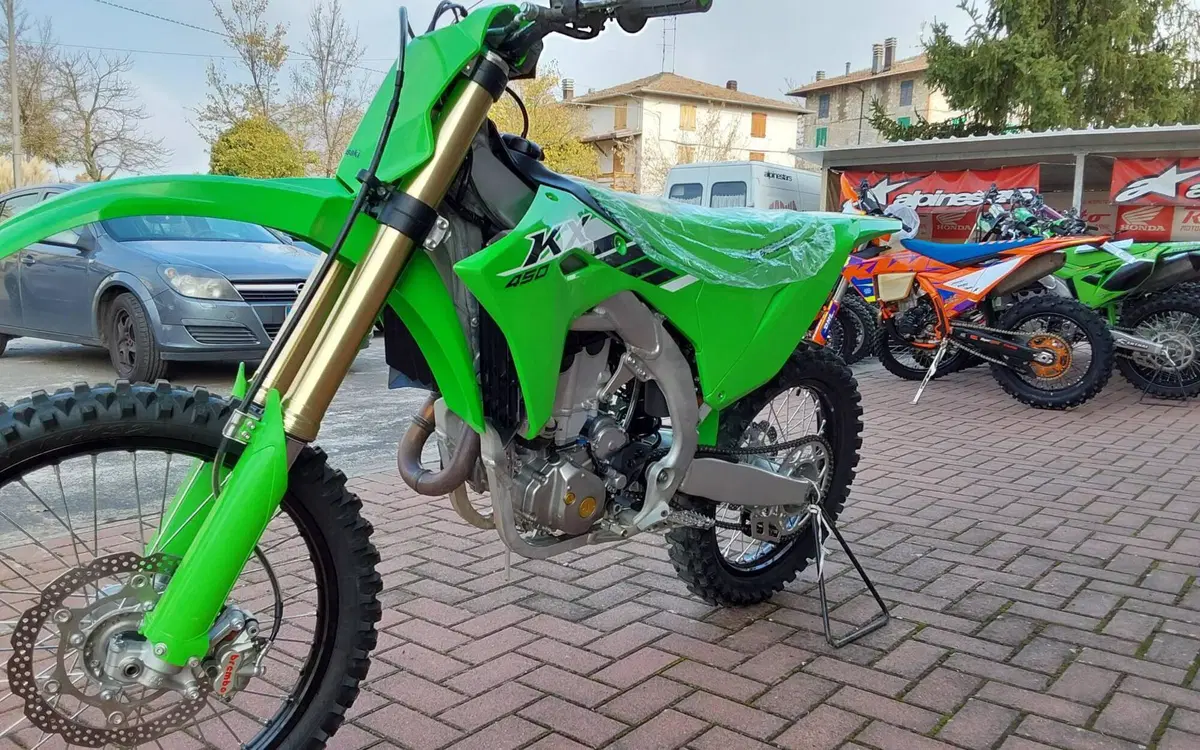 Kawasaki KX450 (2025) (4)