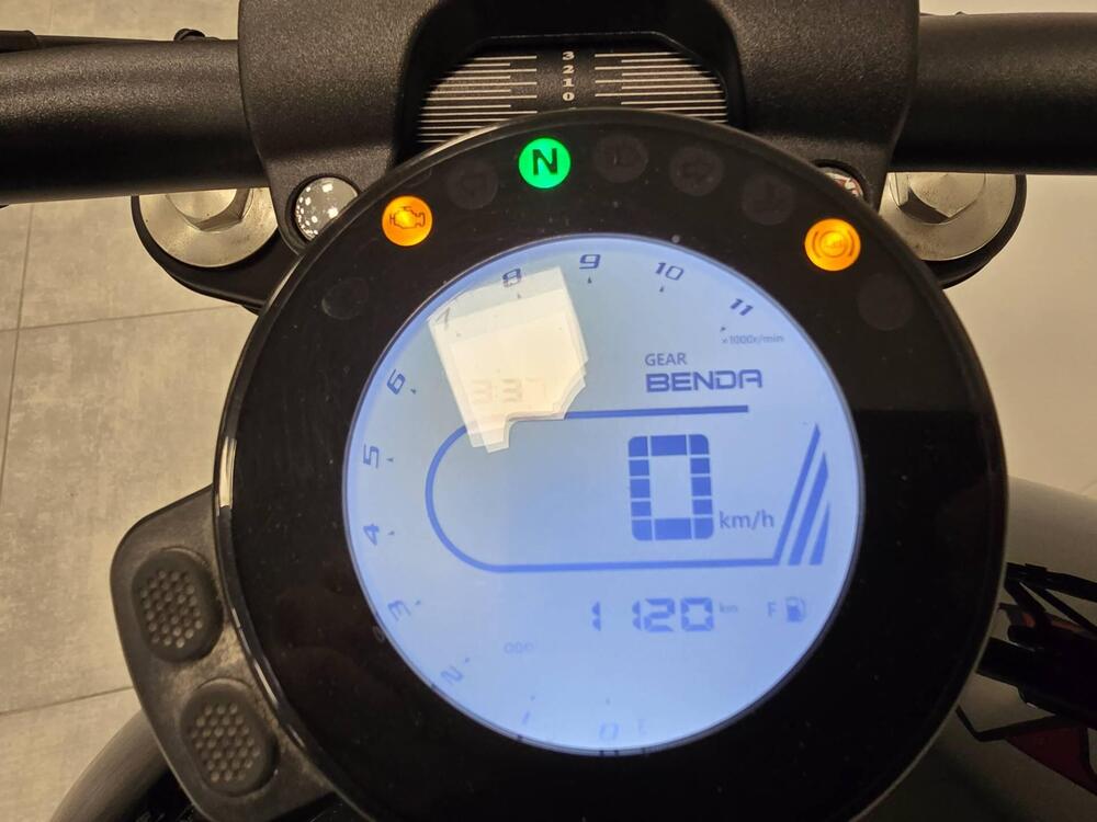 Keeway Motor V302 C (2022 - 25) (5)