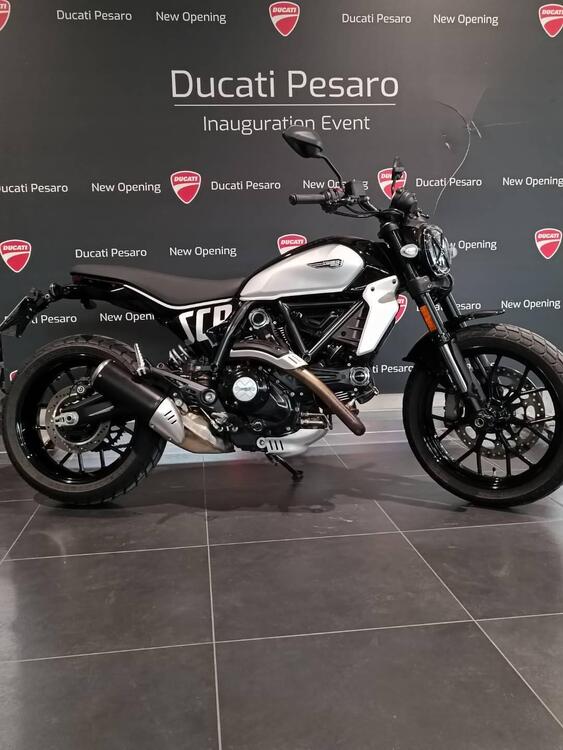 Ducati Scrambler 800 Icon (2023 - 25)