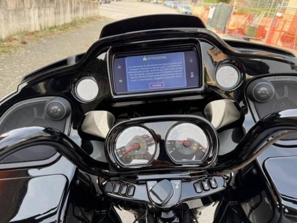 Harley-Davidson 117 Road Glide (2021) (4)