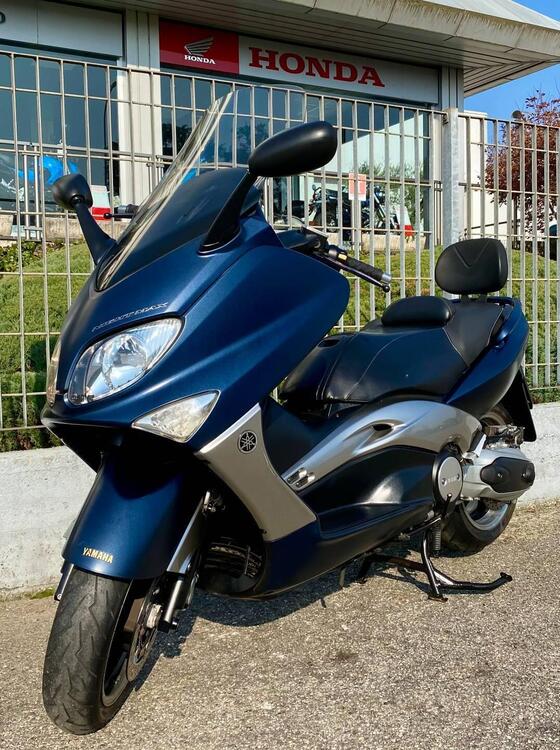 Yamaha T-Max 500 (2004 - 07) (2)