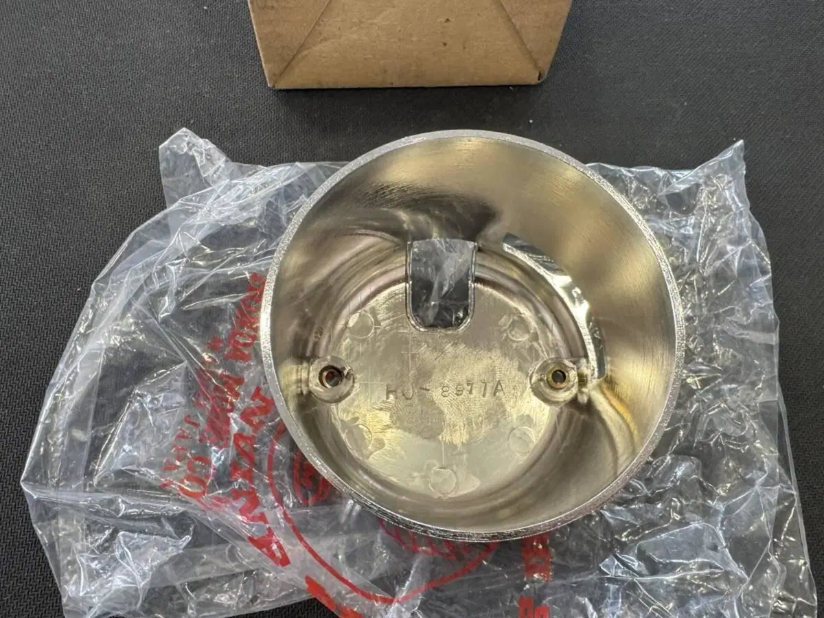 SCATOLA STRUMENTAZIONE HONDA VT500C SHADOW 83/84 (3)