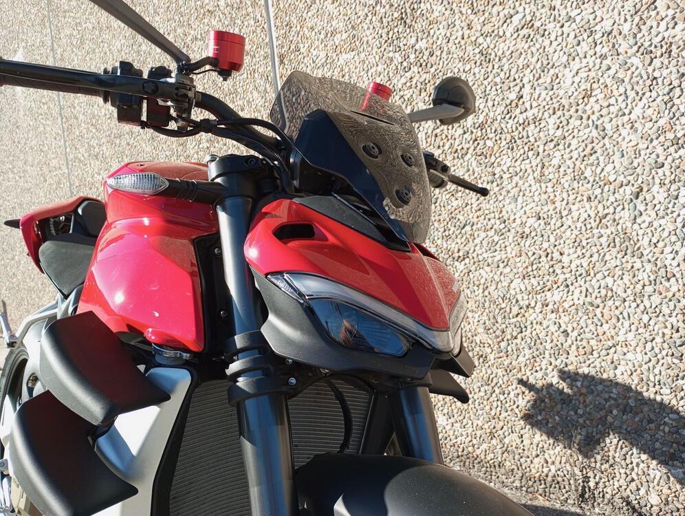 Ducati Streetfighter V4 1100 (2021 - 22) (5)