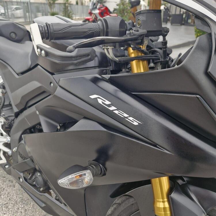 Yamaha YZF R125 (2021 - 22) (5)