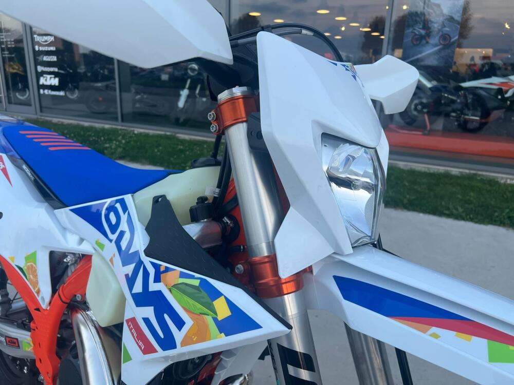 KTM 300 EXC 6Days (2026) (3)