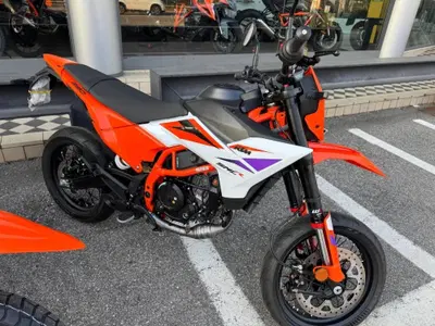 KTM 390 SMC R (2025 - 26) nuova