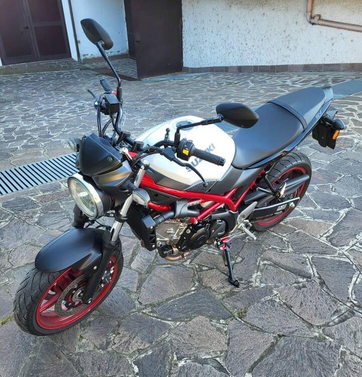 Suzuki SV650 (2021 - 24) (2)