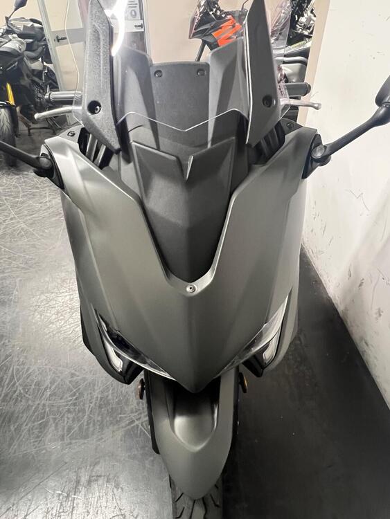 Yamaha T-Max 560 Tech Max (2021) (3)