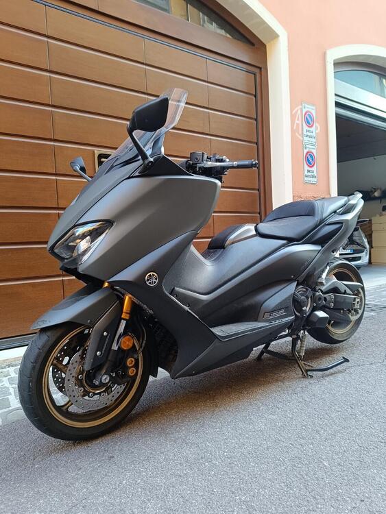 Yamaha T-Max 560 Tech Max (2021) (3)