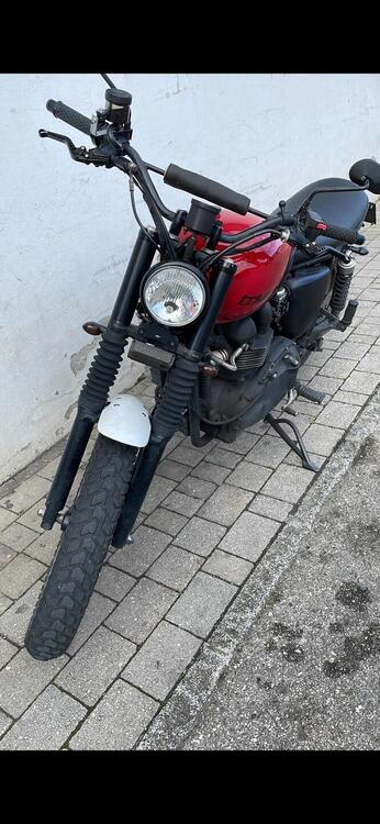 Triumph Scrambler (2006 - 17) (4)