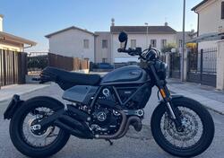 Ducati Scrambler 800 Night Shift (2021 - 22) usata