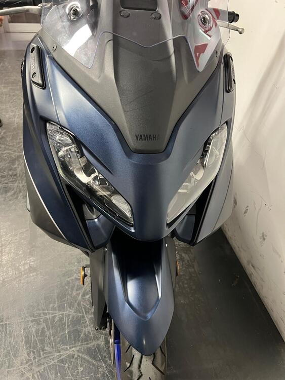 Yamaha T-Max 560 (2022 - 24) (3)