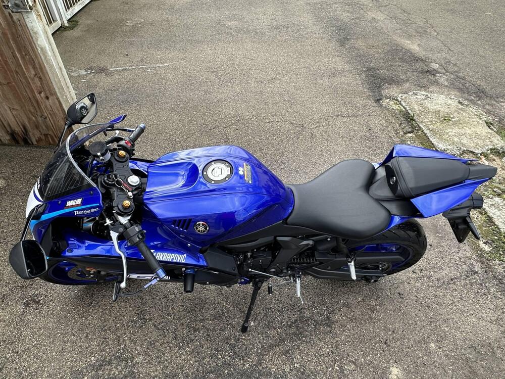 Yamaha YZF R7 (2021 - 25)