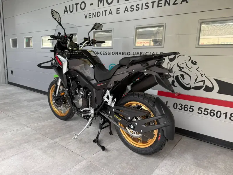 Cyclone RX600 (2025 - 26) (6)