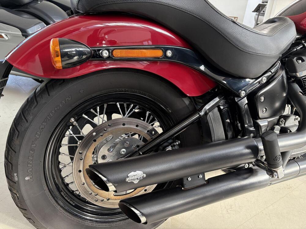 Harley-Davidson 107 Street Bob (2018 - 20) - FXBB (4)