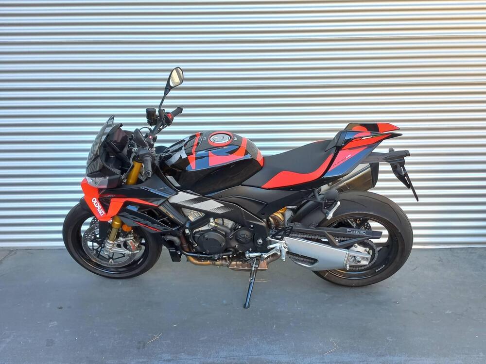 Aprilia Tuono V4 Factory (2025) (5)