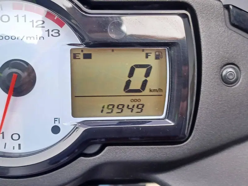 Kawasaki Versys 650 (2006 - 09) (7)