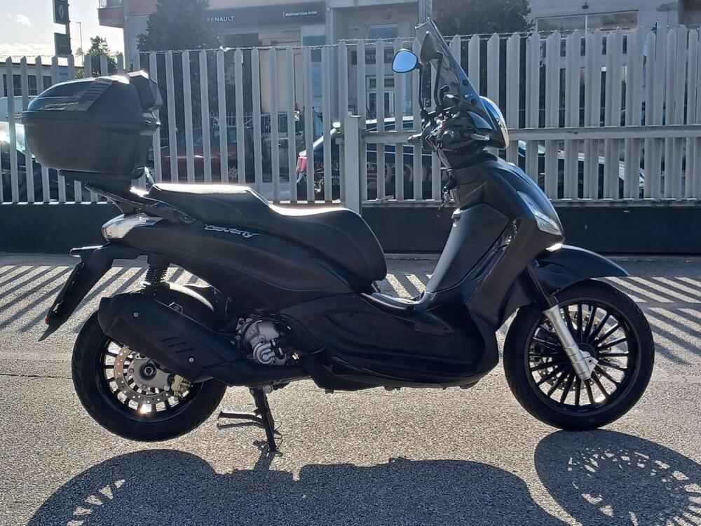 Piaggio Beverly 300 S i.e. ABS-ASR (2016 - 20) (4)