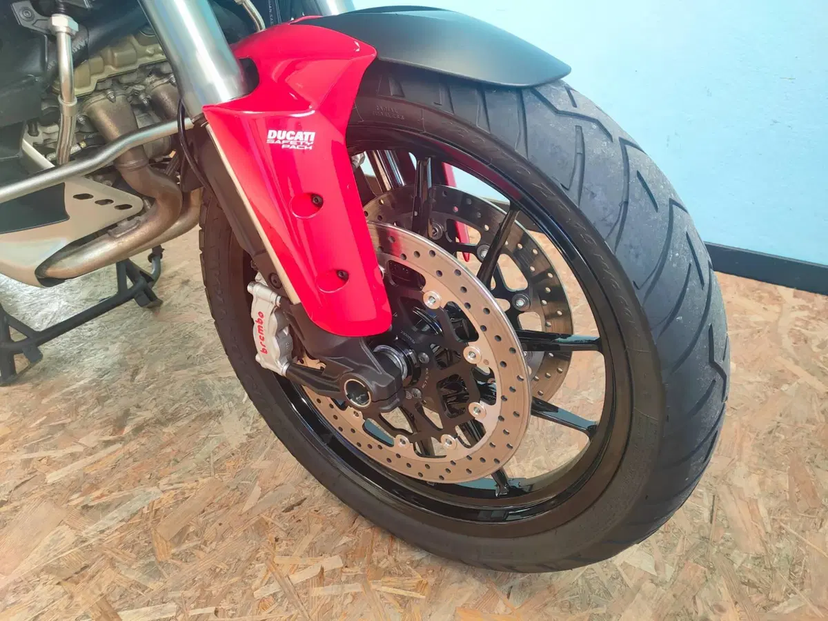 Ducati Multistrada V4 S (2021 - 24) (8)