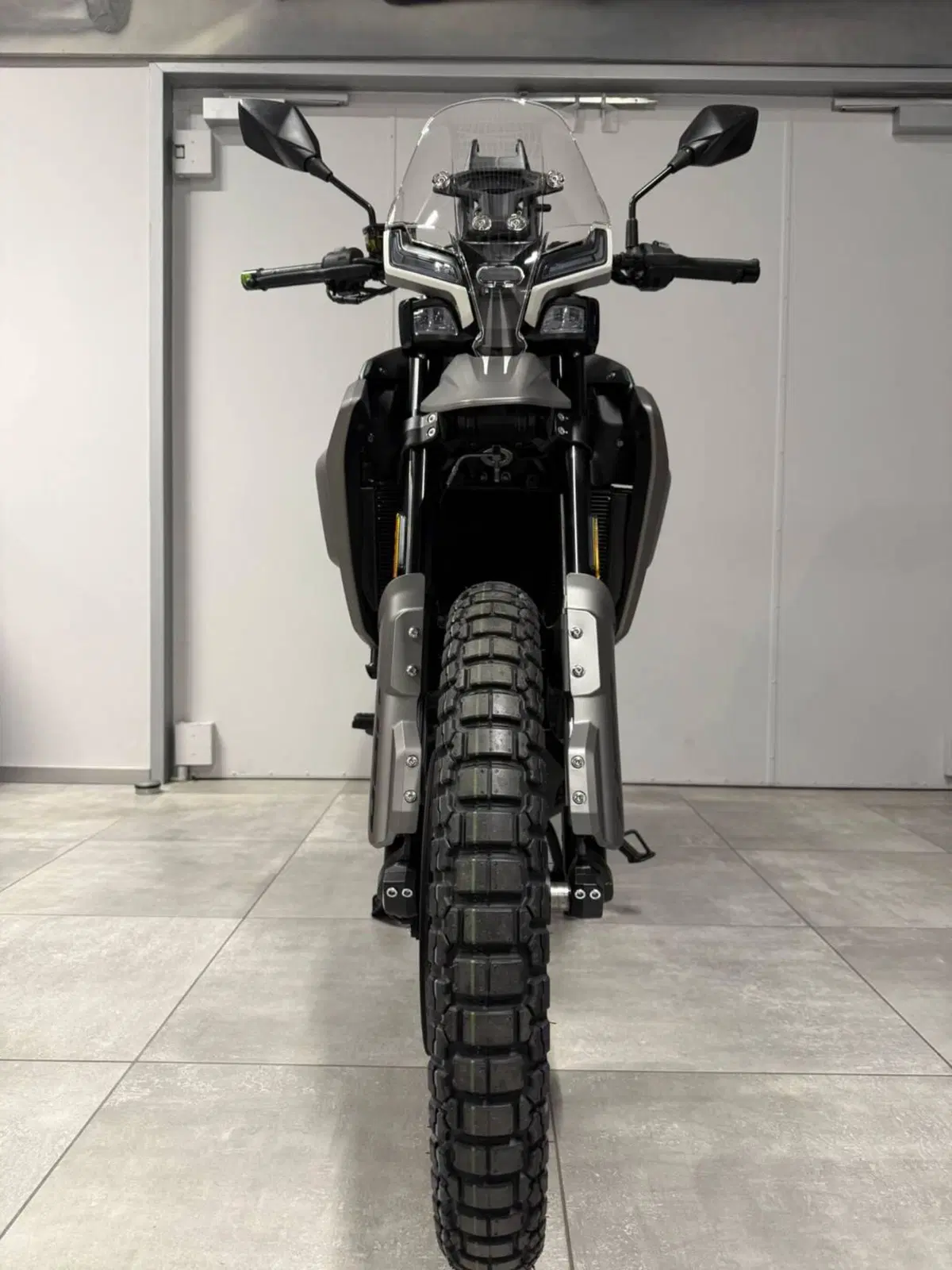 Moto Morini Allthrike 450 (2025 - 26) (4)