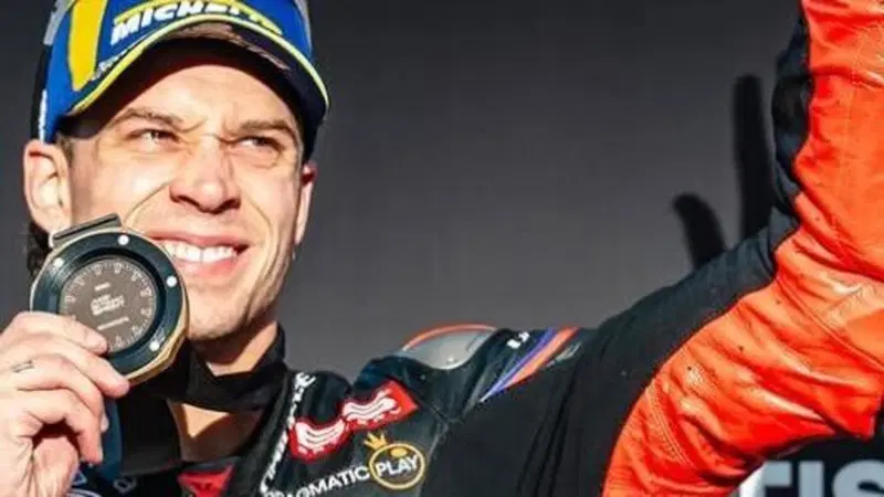 MotoGP 2025. GP del Portogallo. Marco Bezzecchi: "Ero solo pi&ugrave; lento. Per domani cercheremo di scopiazzare da Alex Marquez"