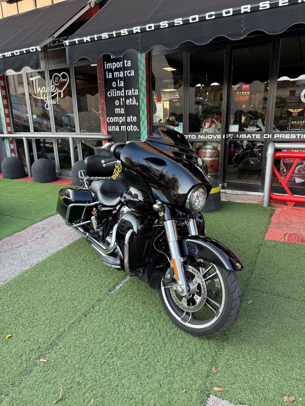 Harley-Davidson 107 Street Glide Special (2017 - 19) - FLHXS (3)
