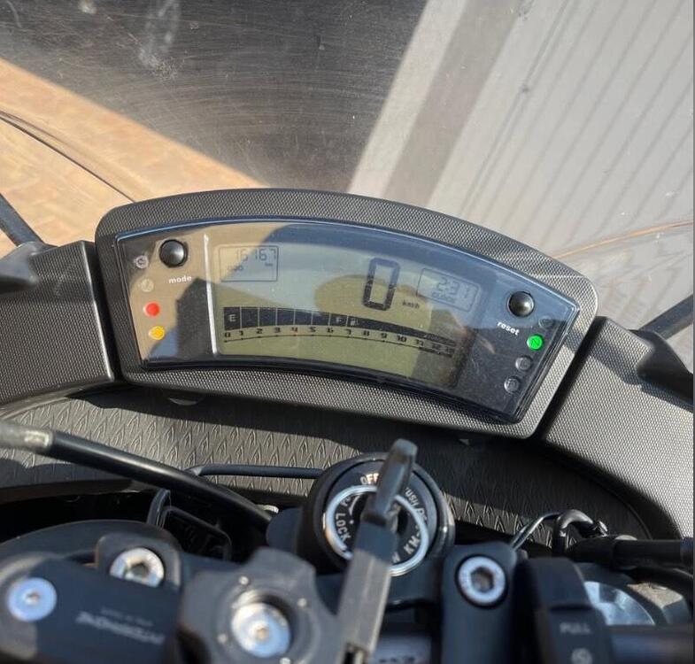 Kawasaki ER-6F (2009 - 11) (4)