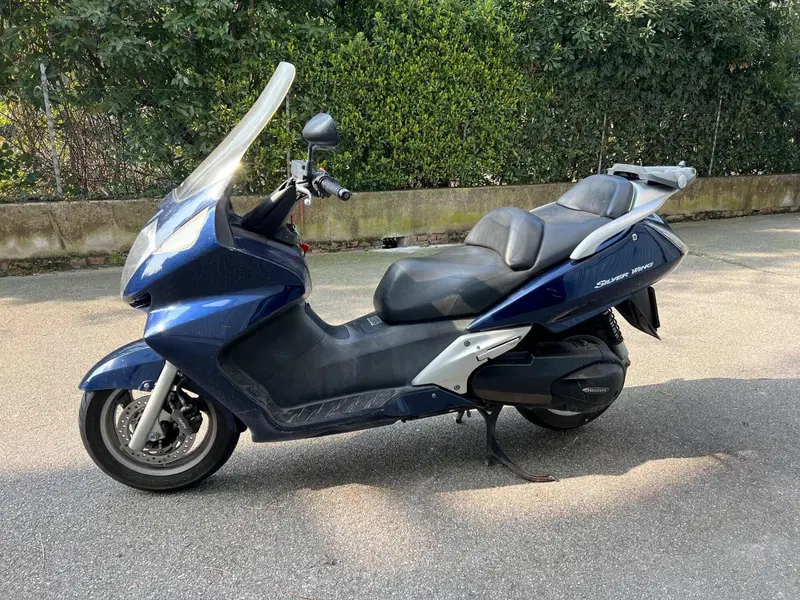 Honda Silver Wing 600 (2001 - 05)