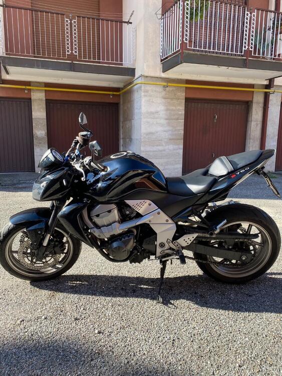 Kawasaki Z 750 (2007 - 14)