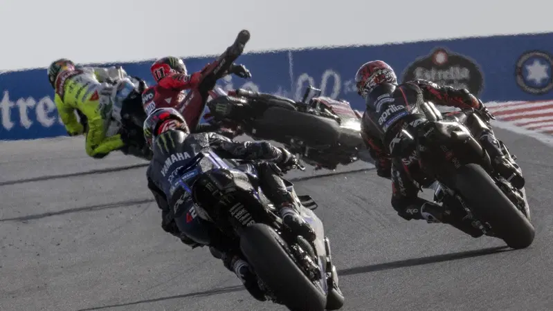 MotoGP 2025. GP del Portogallo. Nicol&ograve; Bulega e la caduta nella Sprint: "Ho frenato in stile Superbike"