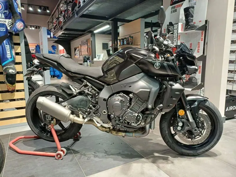 Yamaha MT-10 (2022 - 26)