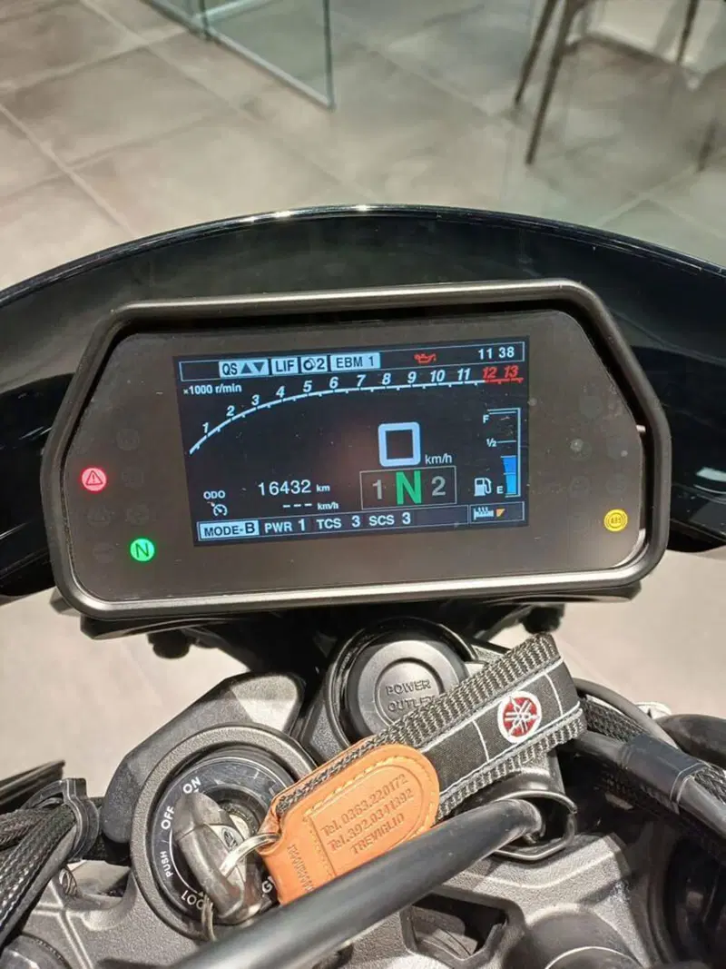 Yamaha MT-10 (2022 - 26) (5)