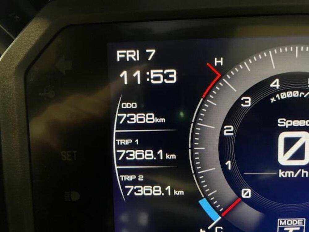 Yamaha T-Max 560 Tech Max (2022 - 24) (5)