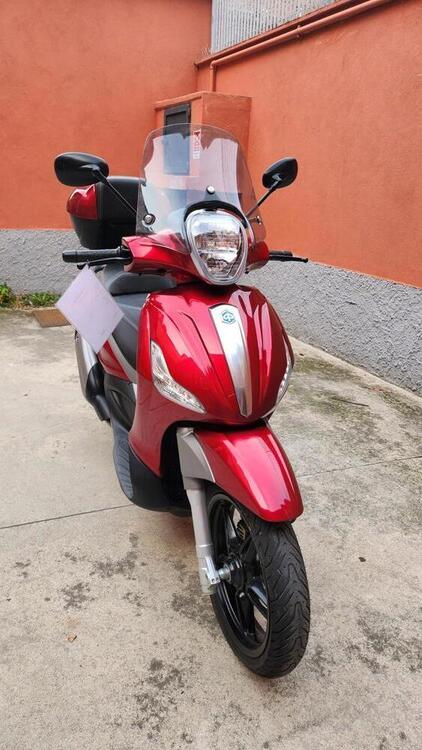 Piaggio Beverly 350 SportTouring ie ABS (2011 - 17) (3)