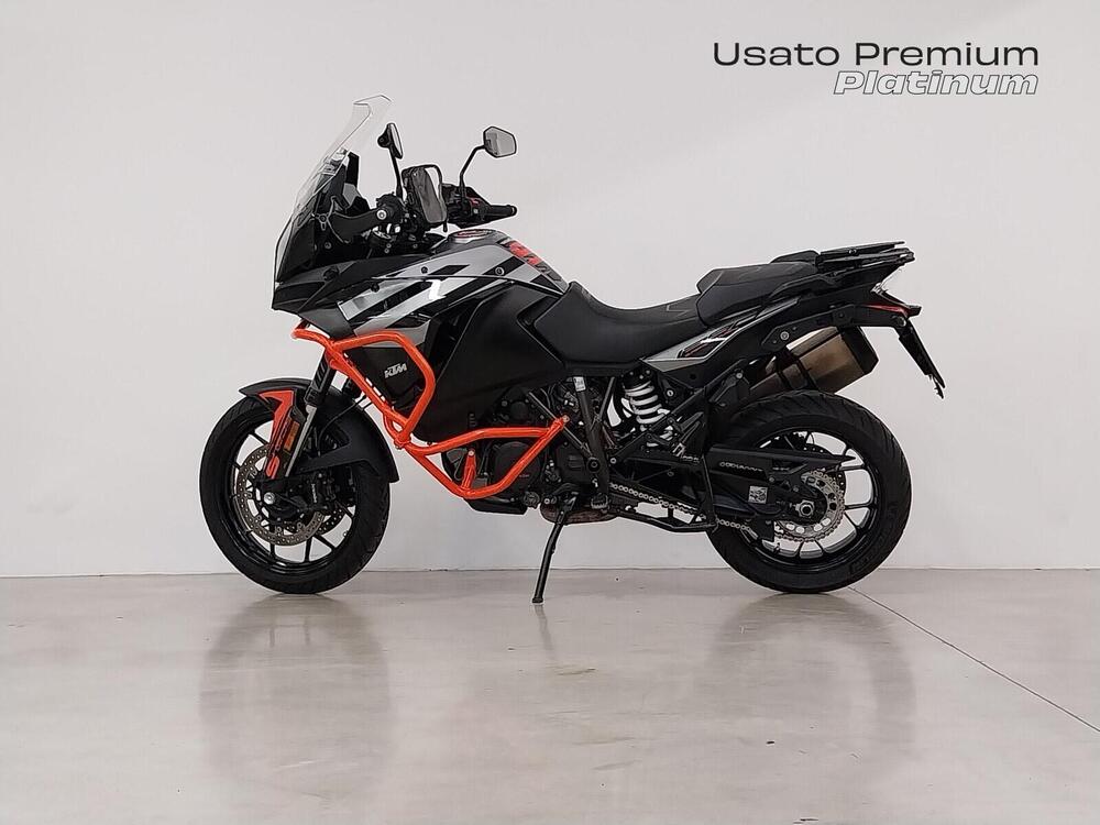 KTM 1290 Super Adventure S (2021) (2)