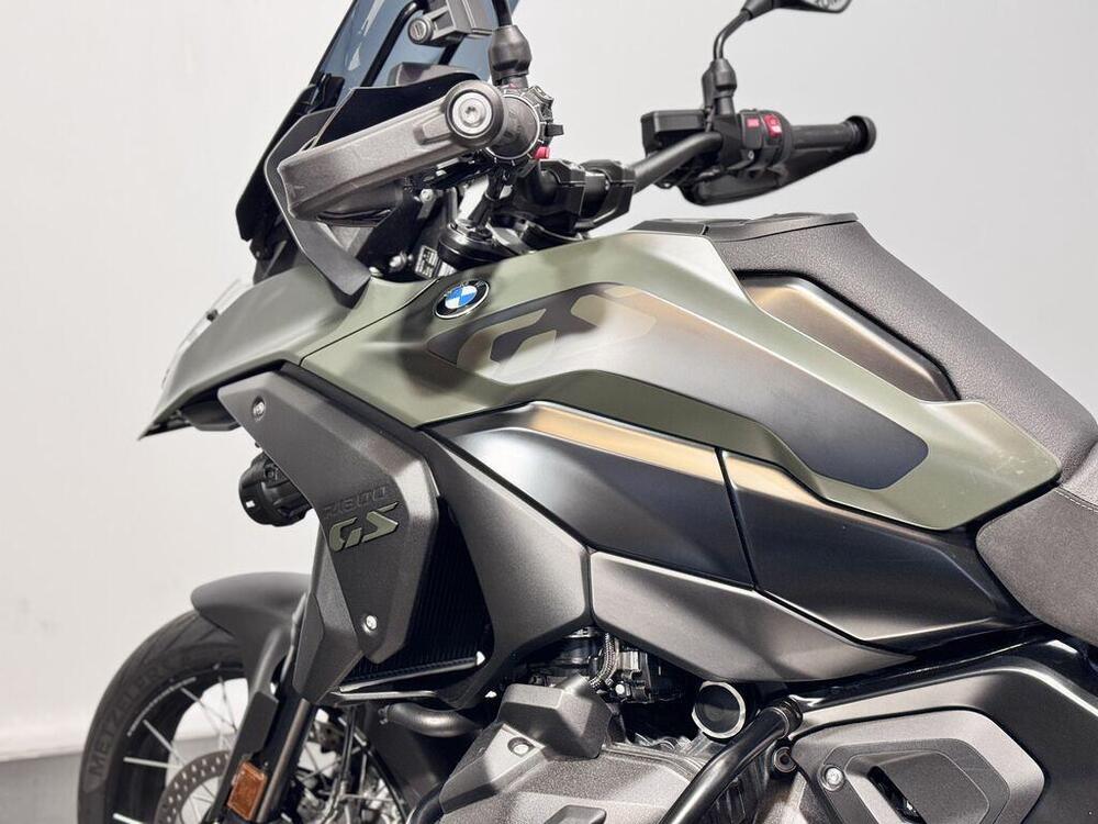 Bmw R 1300 GS (2023 - 25) (4)