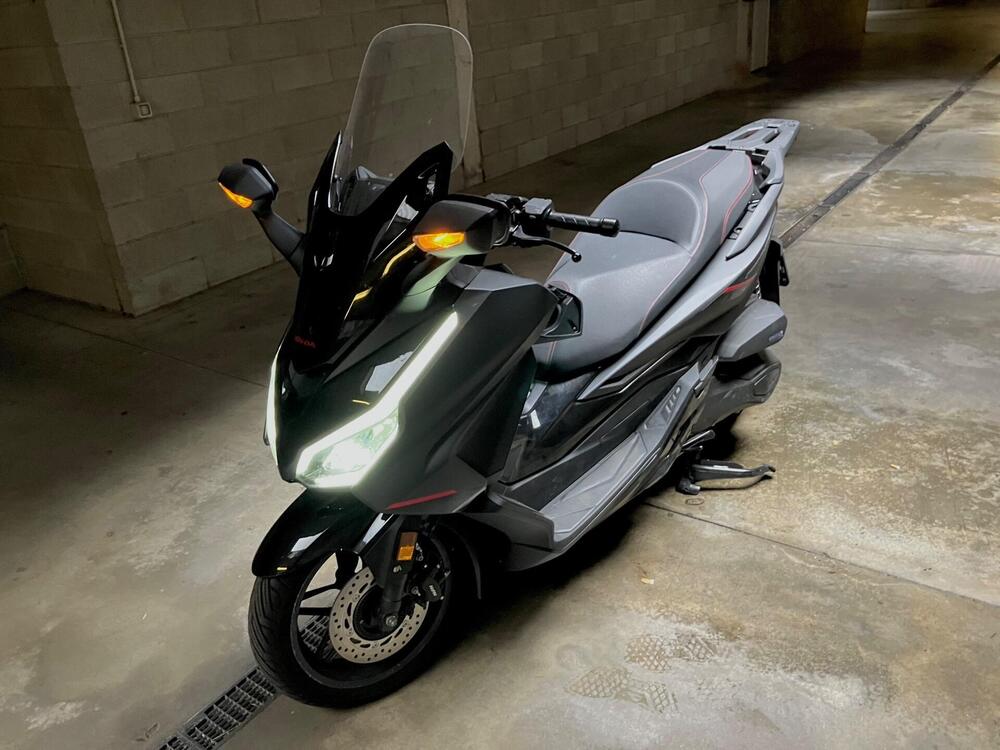 Honda Forza 350 (2025) (2)