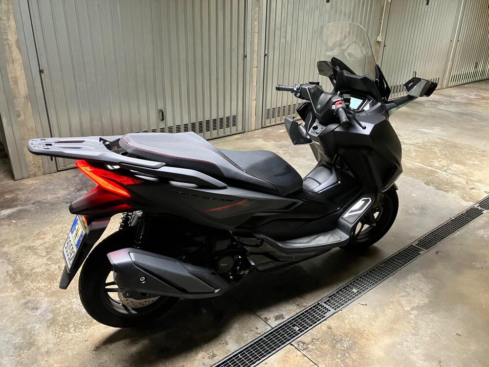 Honda Forza 350 (2025) (3)