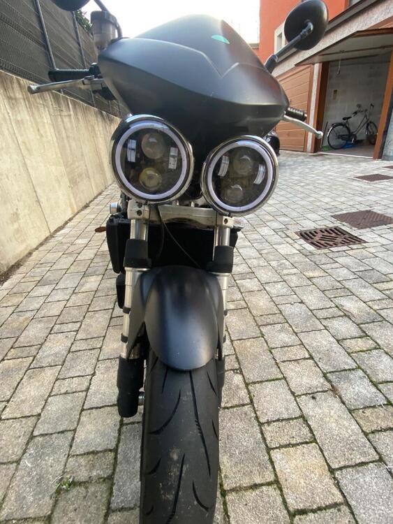 Triumph Speed Triple 955 (2002 - 04) (2)