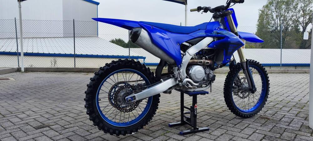 Yamaha YZ 450 F (2024) (3)