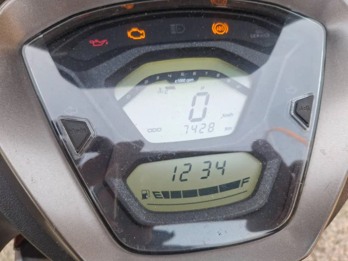 Kymco Agility 300i Noodoe (2021 - 24) (10)